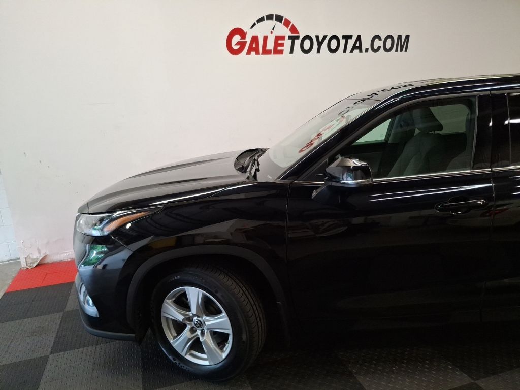 Used 2022 Toyota Highlander SUV