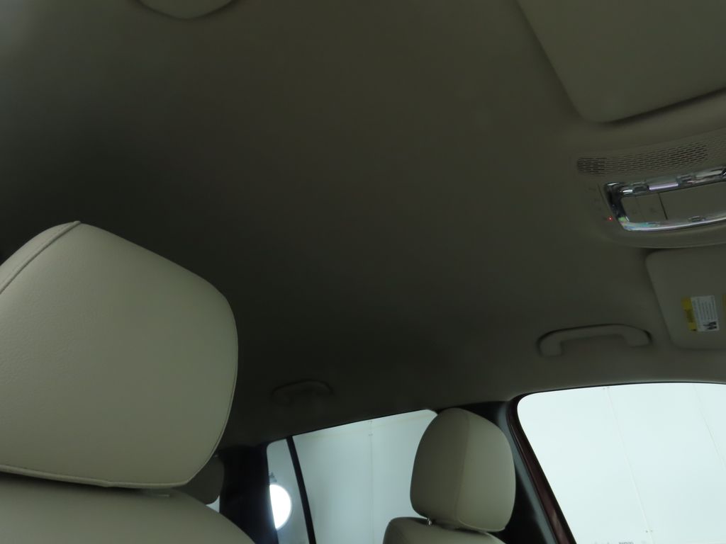 2025 Mercedes-Benz GLB 250 19