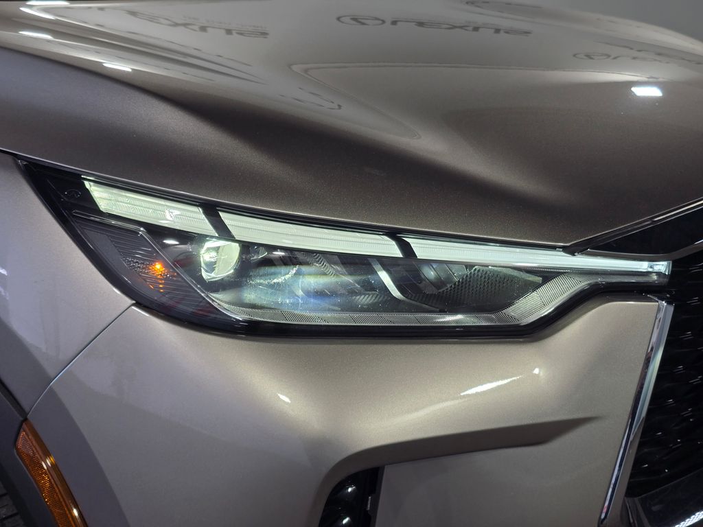 Thumbnail: 2023 INFINITI QX60 - 5