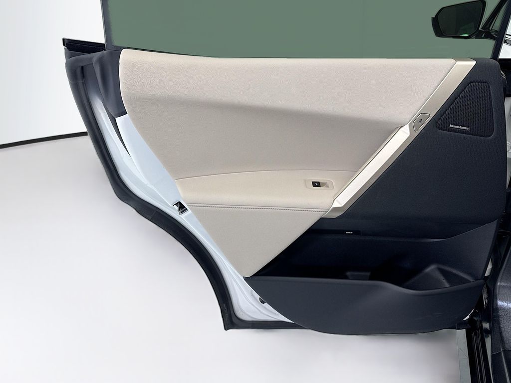 Thumbnail: 2026 BMW iX - 25