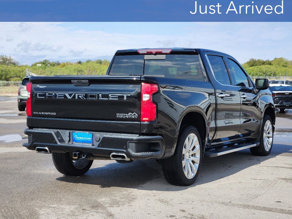 2020 Chevrolet Silverado 1500 High Country 7