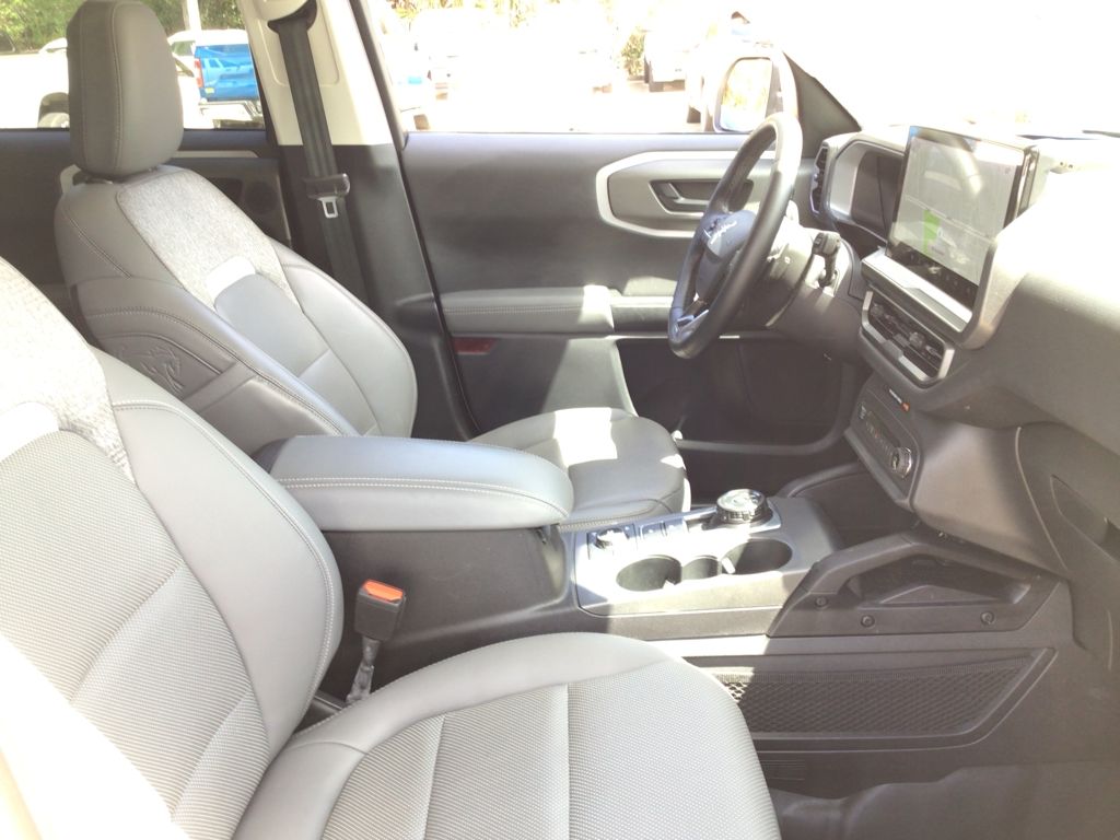 Certified Used 2025 Beige Ford Badlands image 28