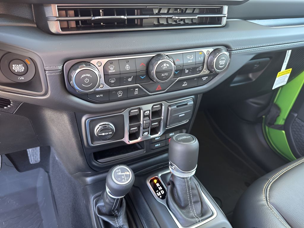 New Car 2025 Jeep Gladiator  For Sale Under $40,000 In Austin, Texas