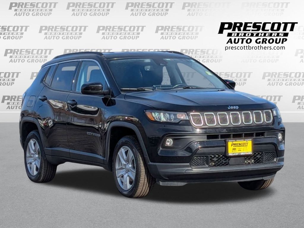 2022 Jeep Compass Latitude 4WD