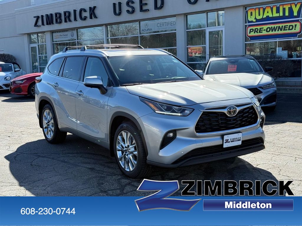 2024 Toyota Highlander