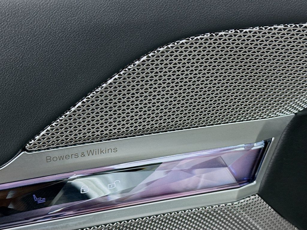 Thumbnail: 2023 BMW 7 Series - 19