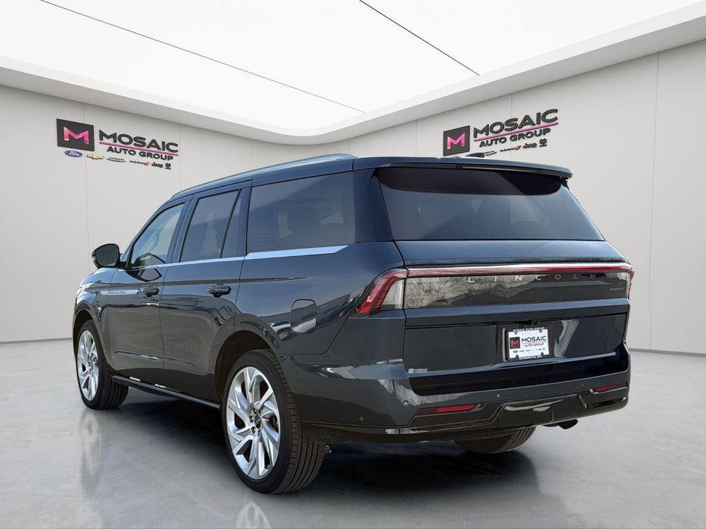 2025 Lincoln Navigator
