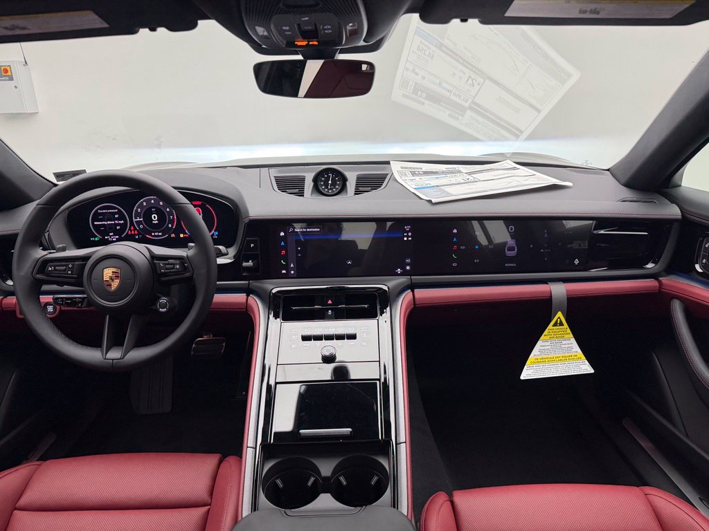Thumbnail: 2026 Porsche Panamera - 27
