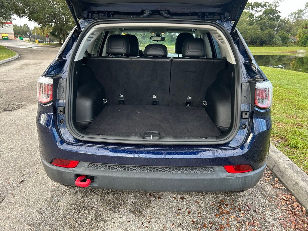 Thumbnail: 2019 Jeep Compass - 10