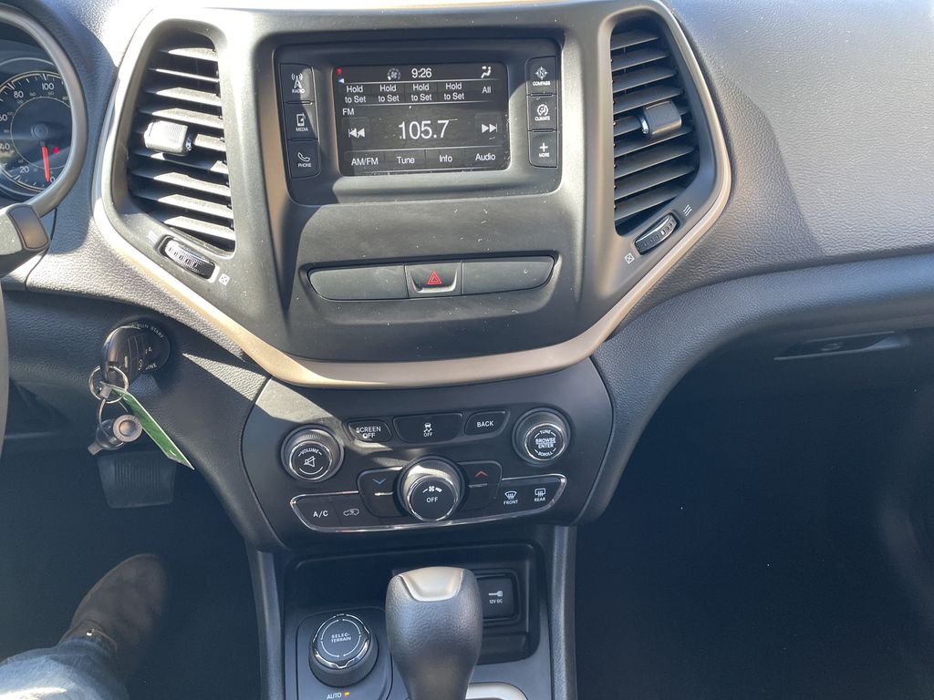 Used 2017 Jeep Cherokee SUV