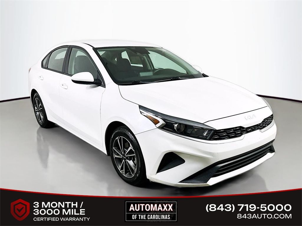 2022 Kia Forte LXS FWD