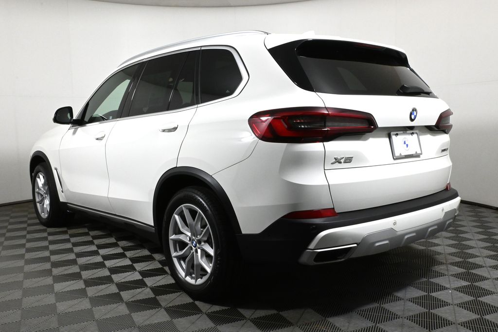 2022 BMW X5 xDrive40i 5