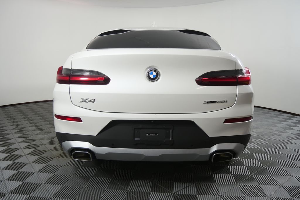 Thumbnail: 2025 BMW X4 - 4