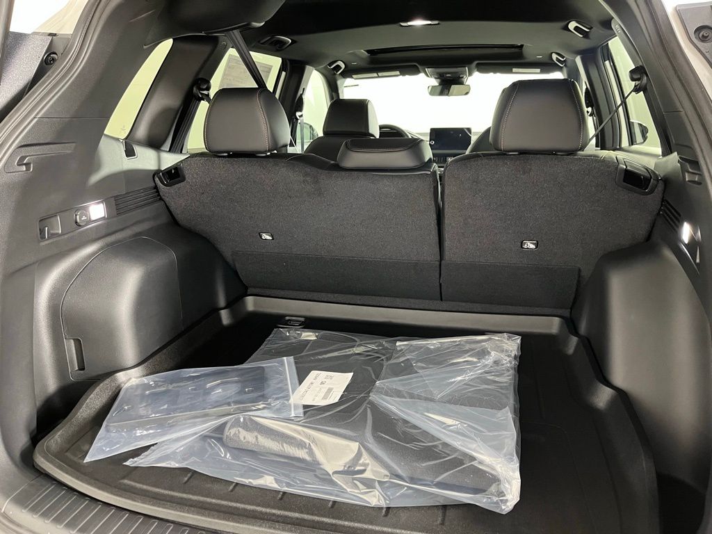 Thumbnail: 2026 Honda CR-V - 10