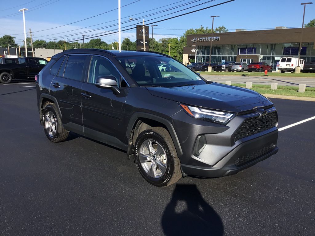 Thumbnail: 2024 Toyota RAV4 - 7