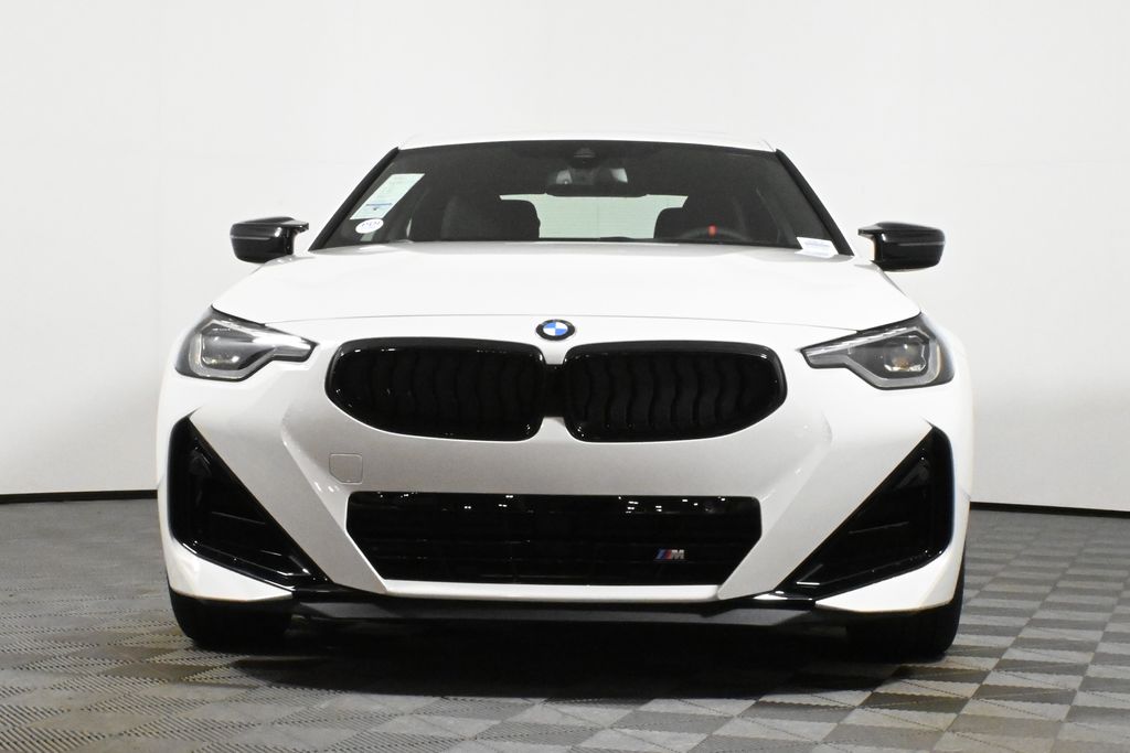 Thumbnail: 2025 BMW 2 Series - 10