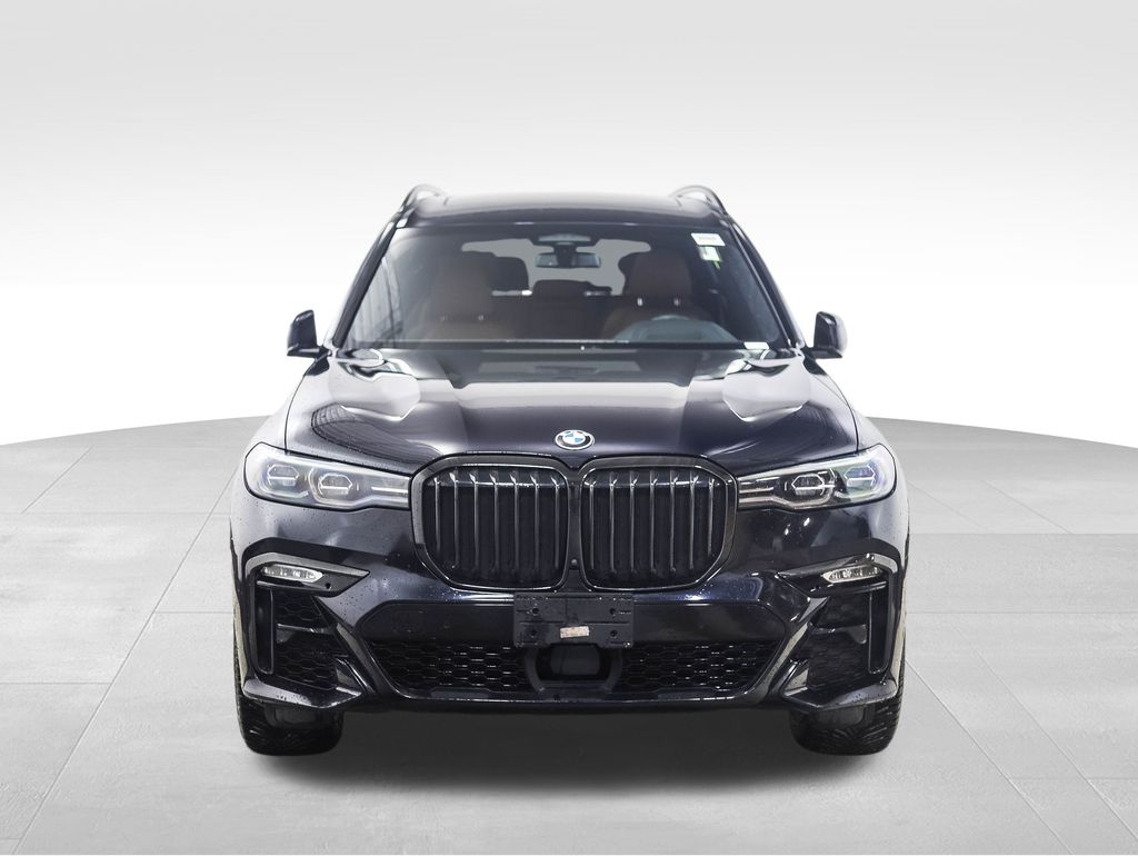 Thumbnail: 2021 BMW X7 - 8