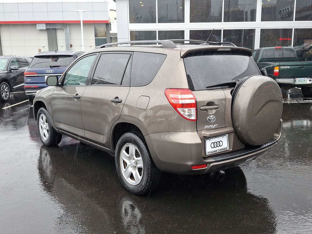 2012 Toyota RAV4 Base 6