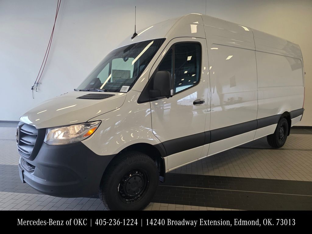 2025 Mercedes-Benz Sprinter 2500 Cargo 170 WB