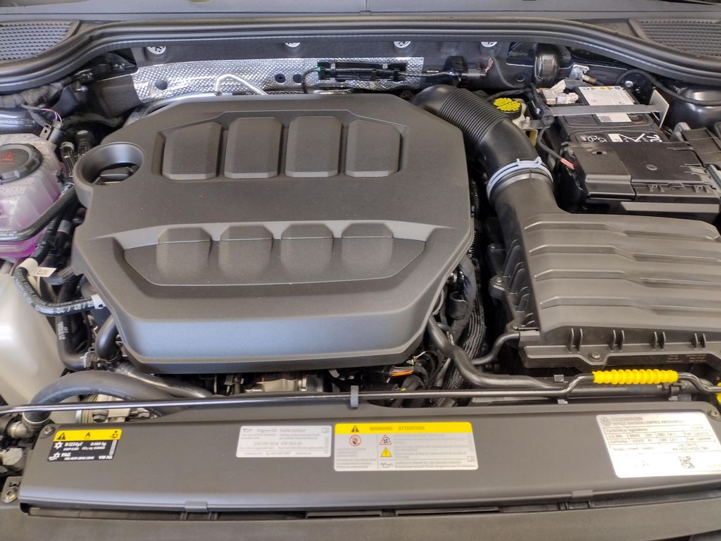 2026 Volkswagen Golf R 2.0T