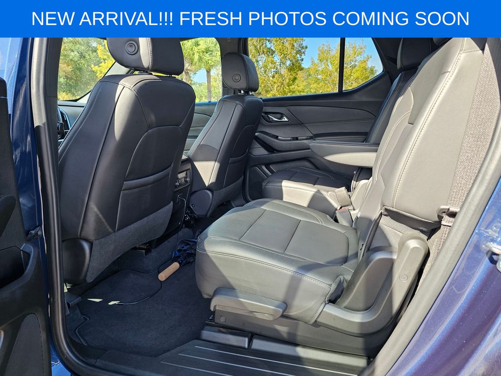 2023 Chevrolet Traverse LT Leather 16