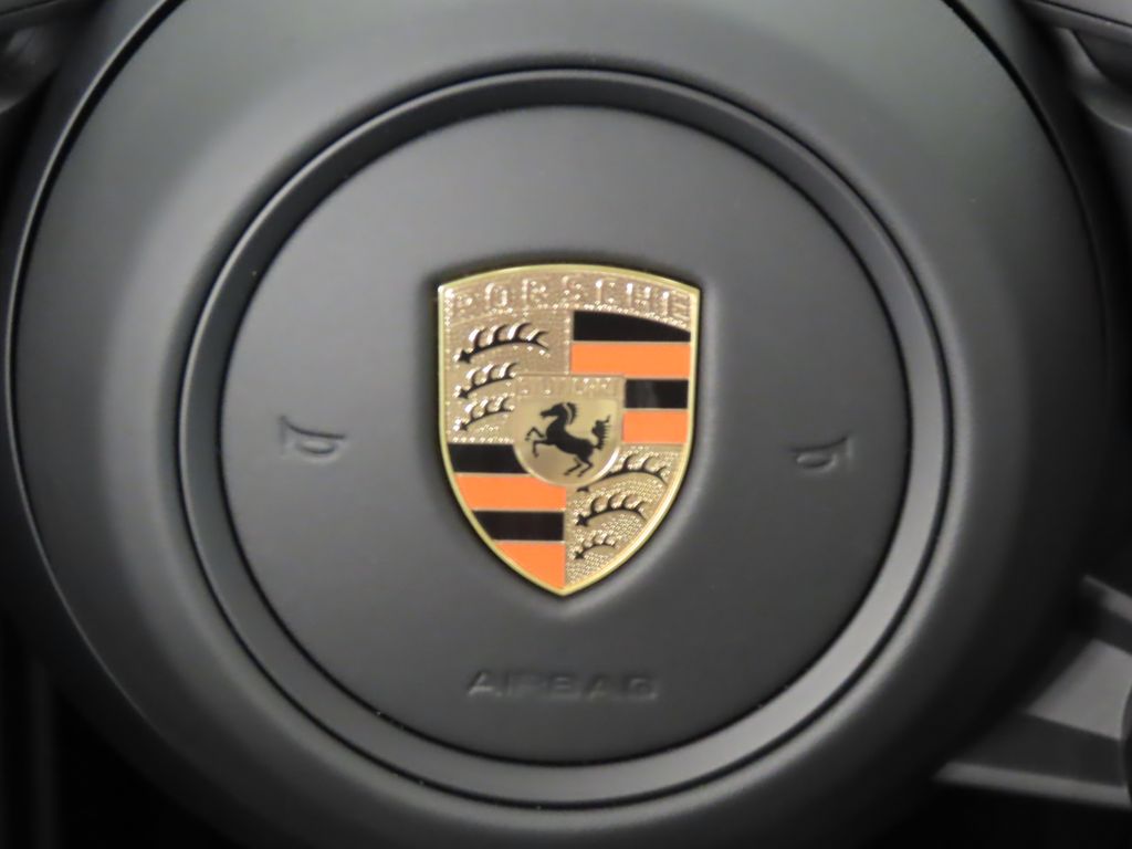 Thumbnail: 2025 Porsche 911 - 22