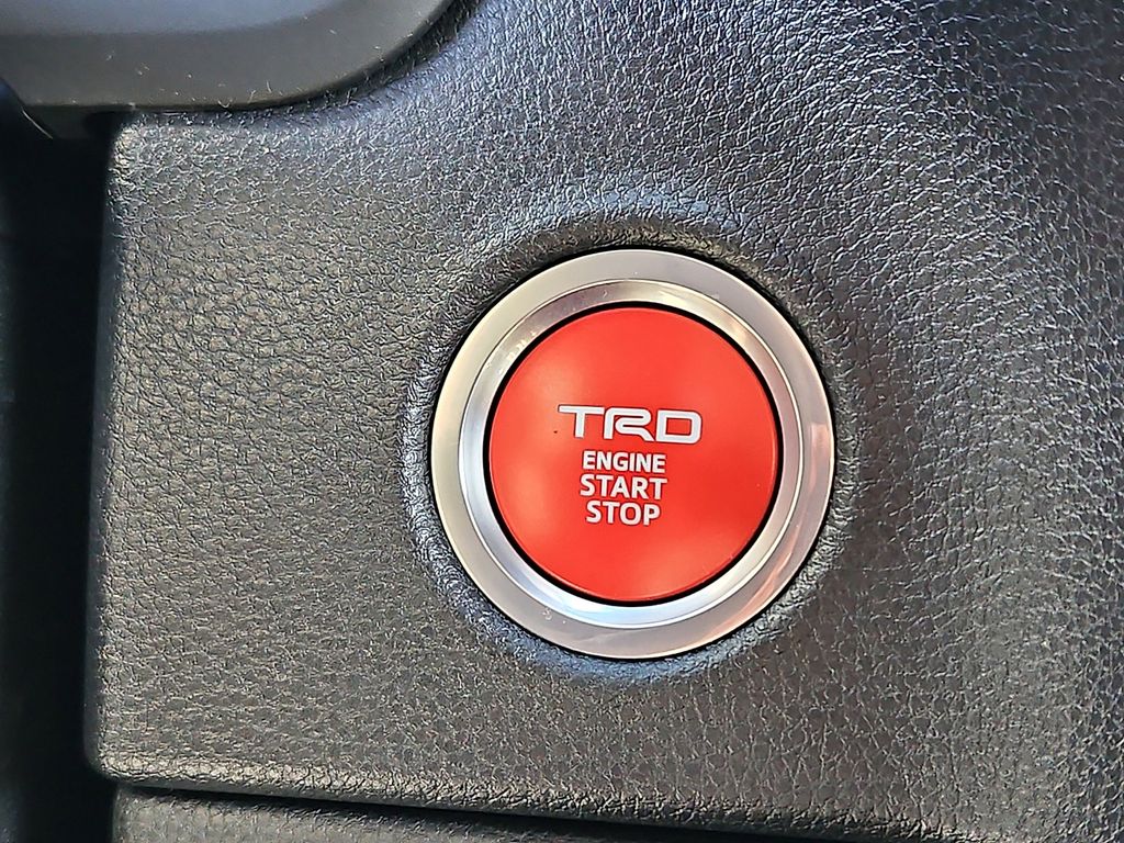 Thumbnail: 2023 Toyota Tundra - 20