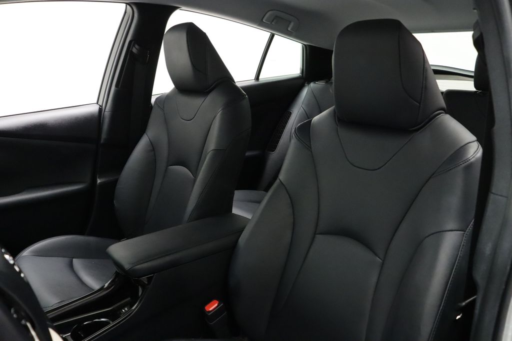 2019 Toyota Prius Prime Premium 11