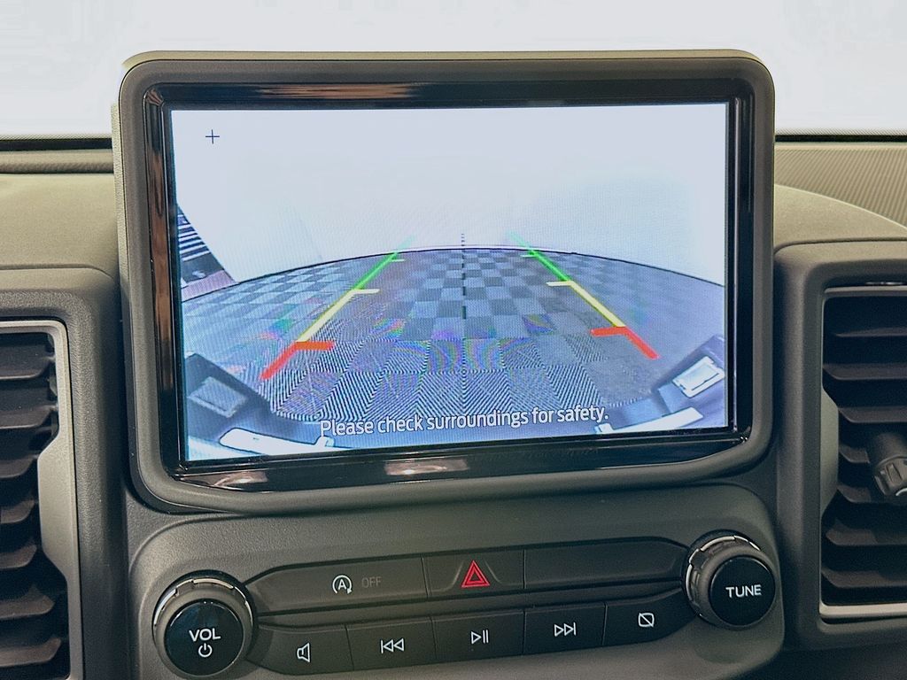 Thumbnail: 2021 Ford Bronco Sport - 13