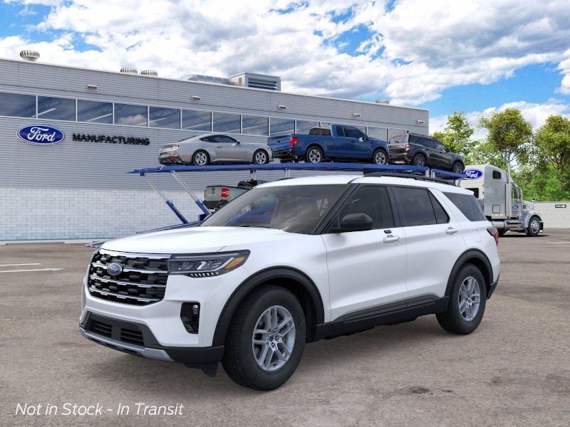Star White Metallic Tri-Coat 2026 Ford Explorer SUV / Crossover Rear-Wheel Drive Automatic