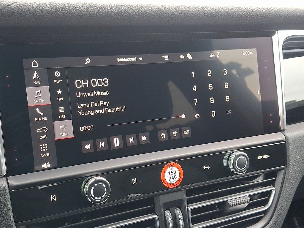 Thumbnail: 2026 Porsche Macan - 22