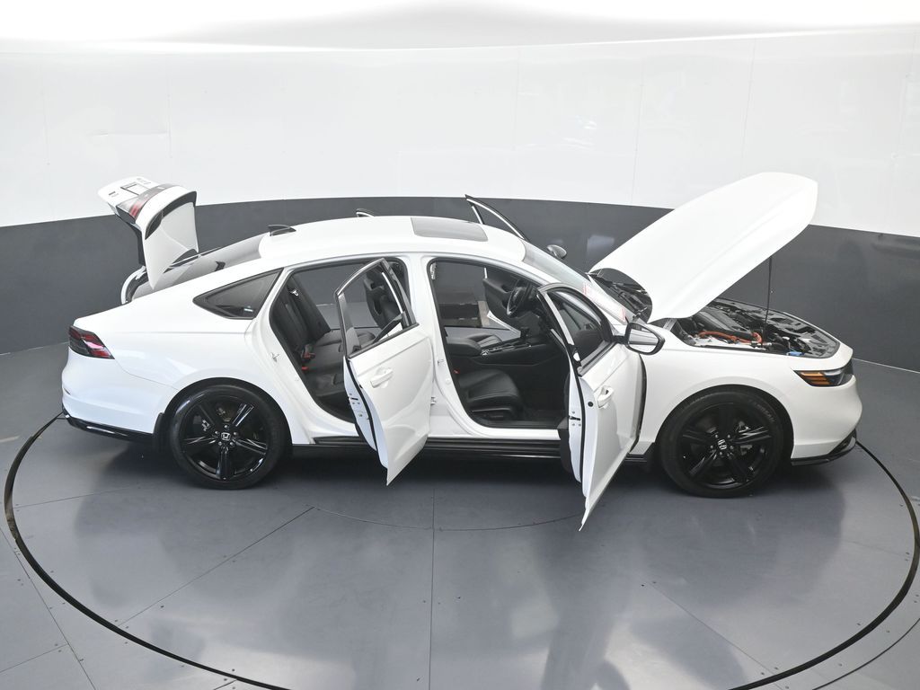 Used 2025 White Honda Sport-L image 69