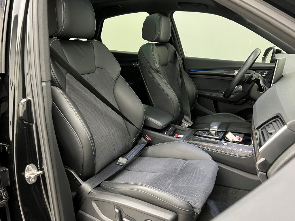 Thumbnail: 2023 Audi SQ5 - 12