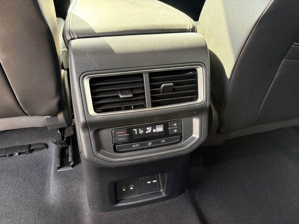 2024 Volkswagen Atlas 2.0T SE w/Technology Gray at AutoSavvy Houston Southwest