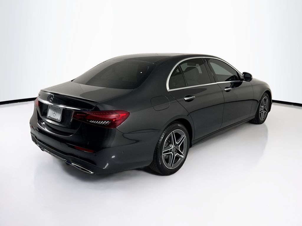 Thumbnail: 2023 Mercedes-Benz E-Class - 5