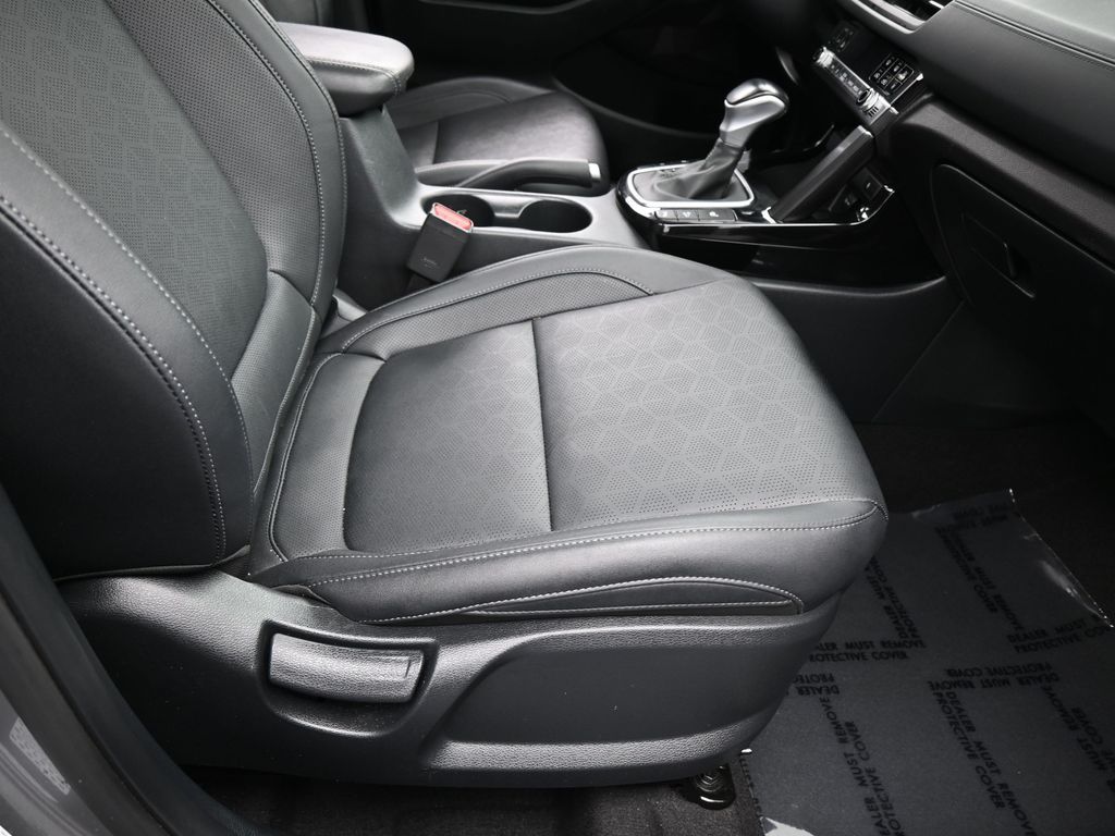 Used 2025 Steel Gray Kia EX image 40
