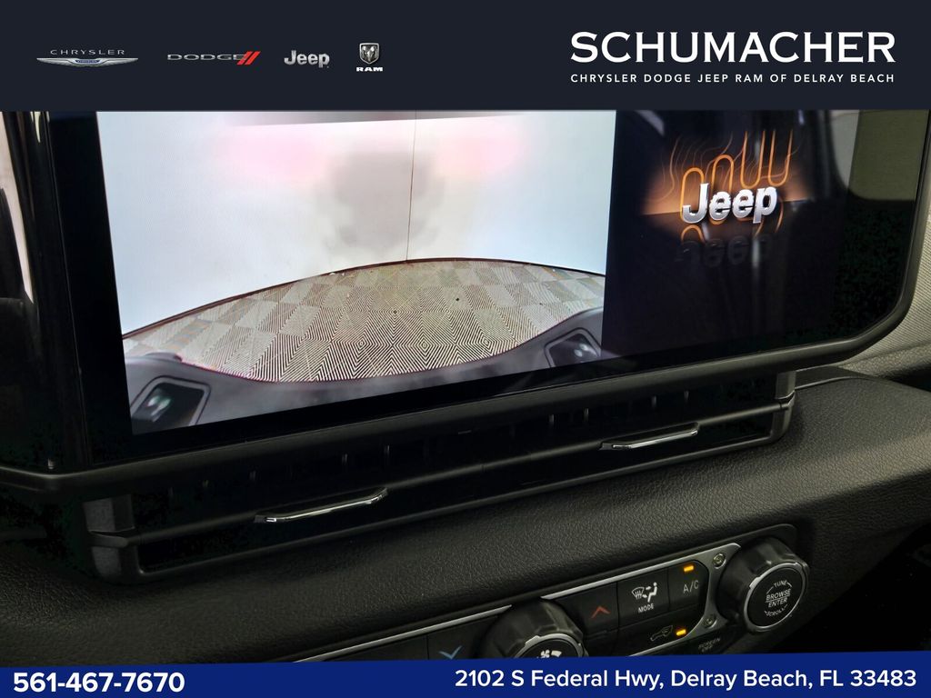 new 2026 Jeep Gladiator car, priced at $35,740