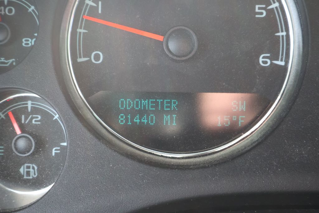 Thumbnail: 2013 Chevrolet Silverado 1500 - 19