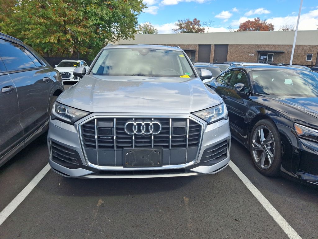 Thumbnail: 2022 Audi Q7 - 2