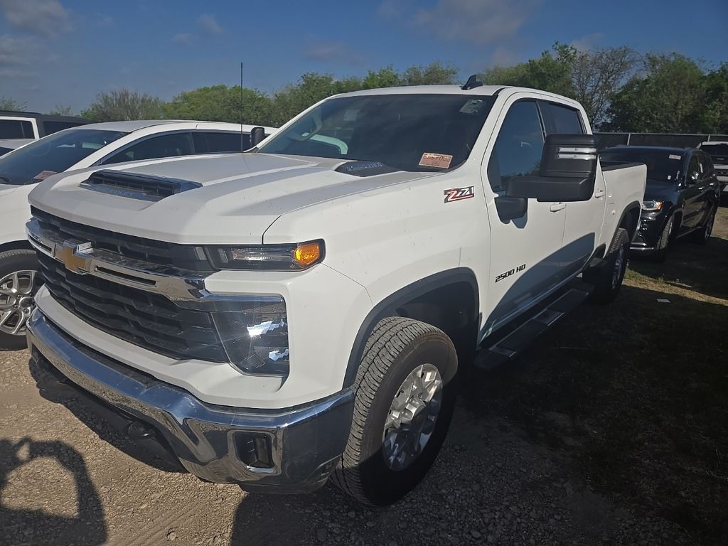 2025 Chevrolet Silverado 2500HD LT Crew Cab 4WD