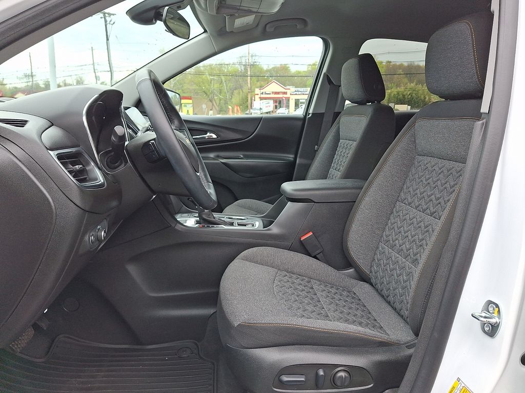 used 2023 Chevrolet Equinox car, priced at $24,075