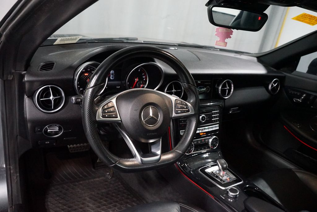 Thumbnail: 2020 Mercedes-Benz SLC - 7
