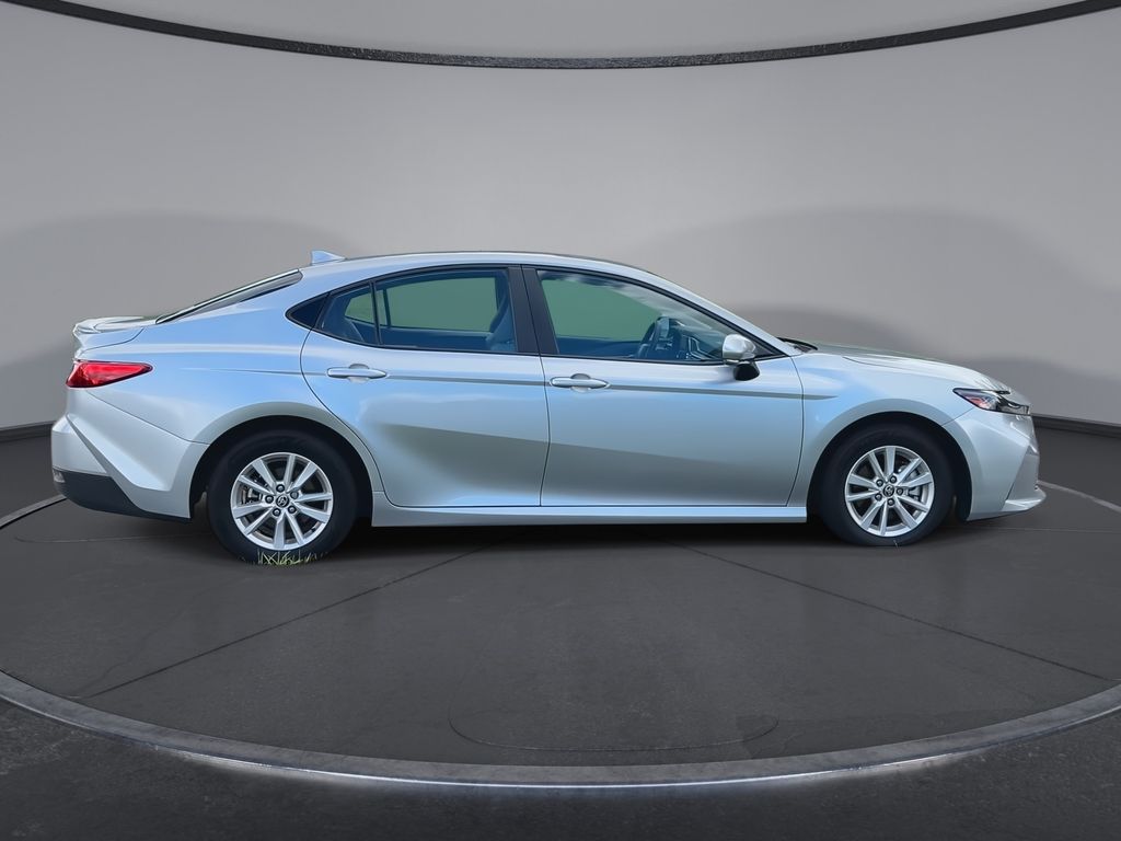 Thumbnail: 2025 Toyota Camry - 9