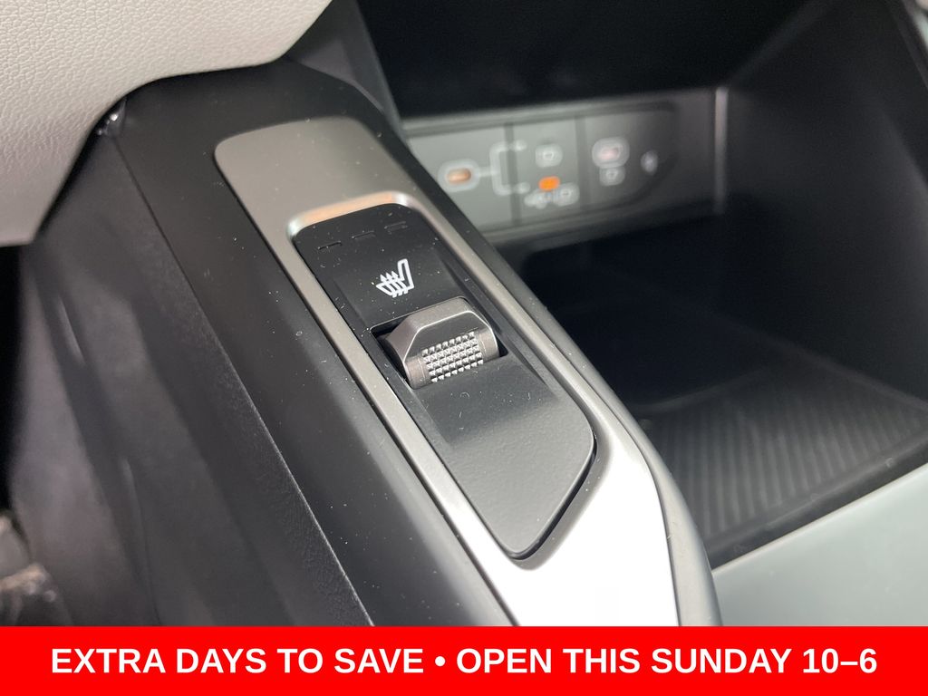 new 2025 Kia Sorento car, priced at $29,507