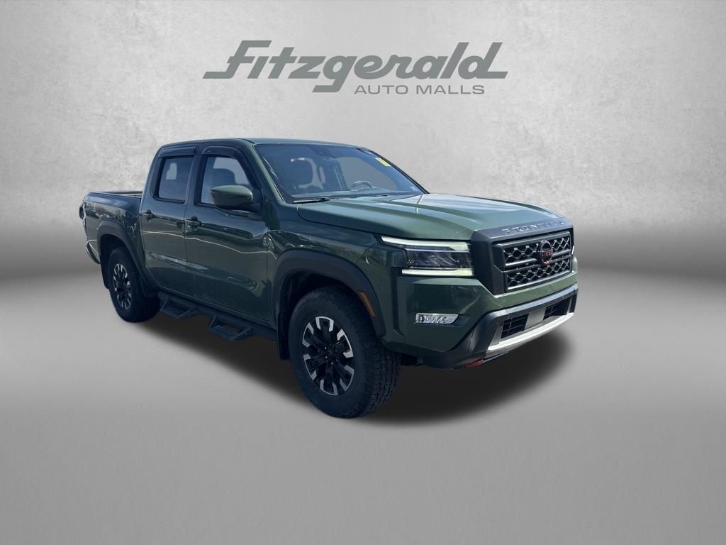 2024 Nissan Frontier PRO-4X Crew Cab 4WD