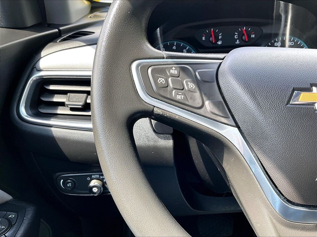 2018 Chevrolet Equinox — photo 22