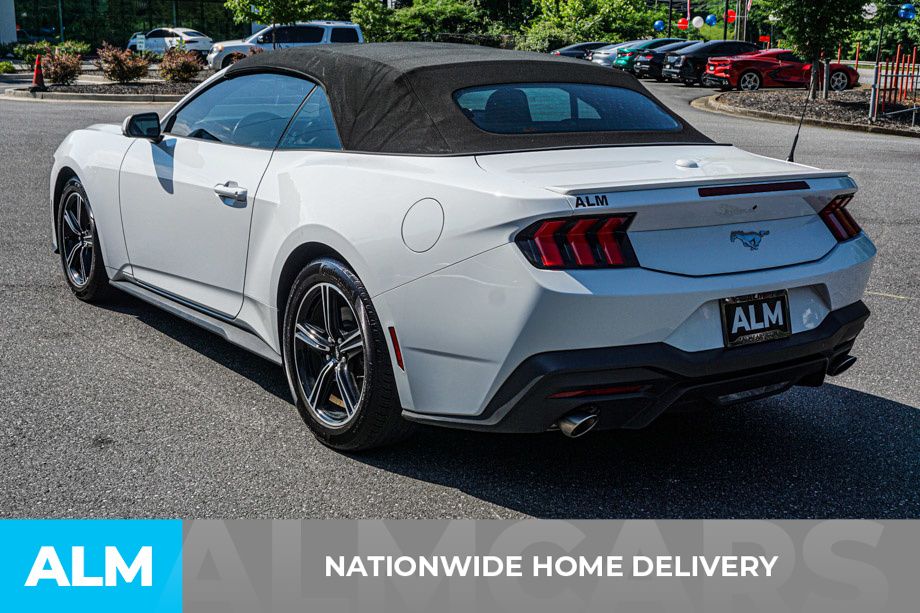 Used 2025 White Ford EcoBoost Premium image 5