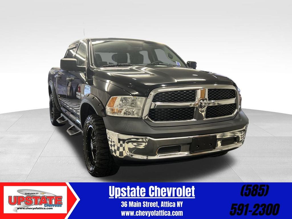 2015 RAM 1500 SLT Crew Cab 4WD