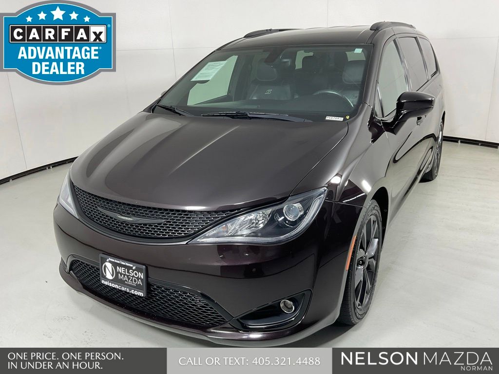 2018 Chrysler Pacifica Touring L Plus