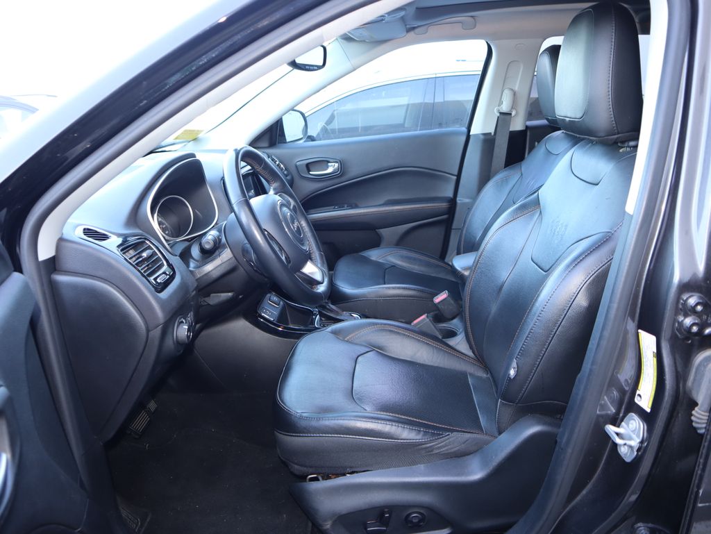 Thumbnail: 2018 Jeep Compass - 8